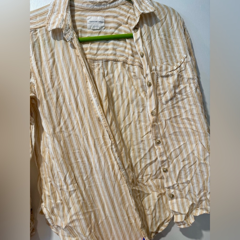 AE button up - Picture 2 of 3